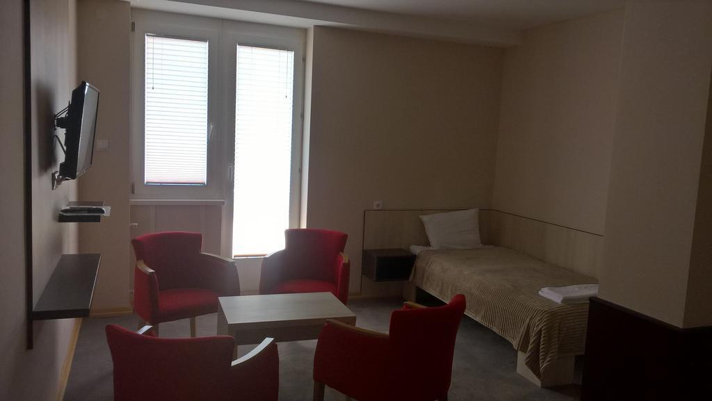 Apartments Mavesa Vrnjačka Banja Eksteriør bilde